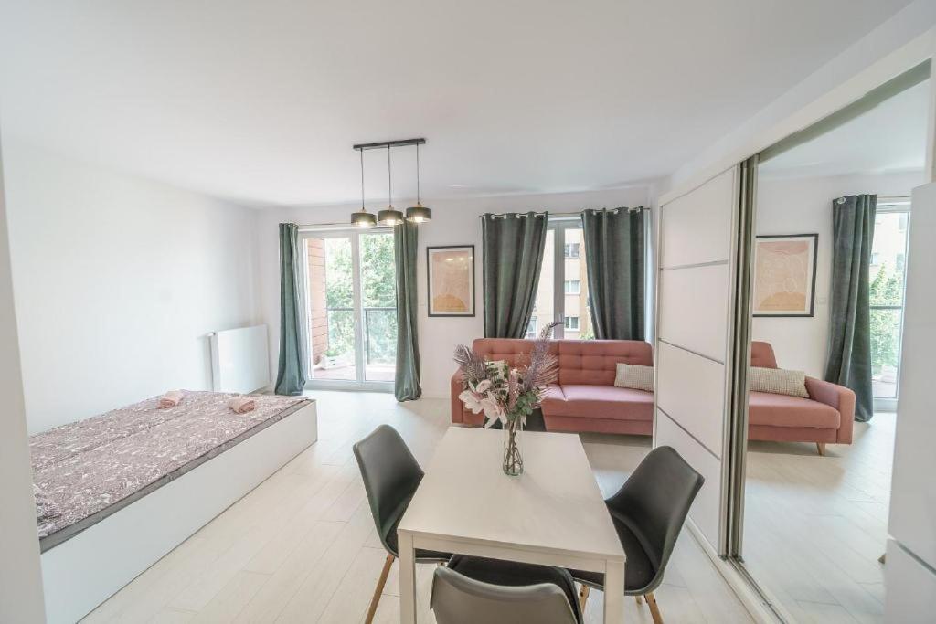 Oxygen Wronia - Browary Warszawskie - P&O Serviced Apartments وارسو المظهر الخارجي الصورة